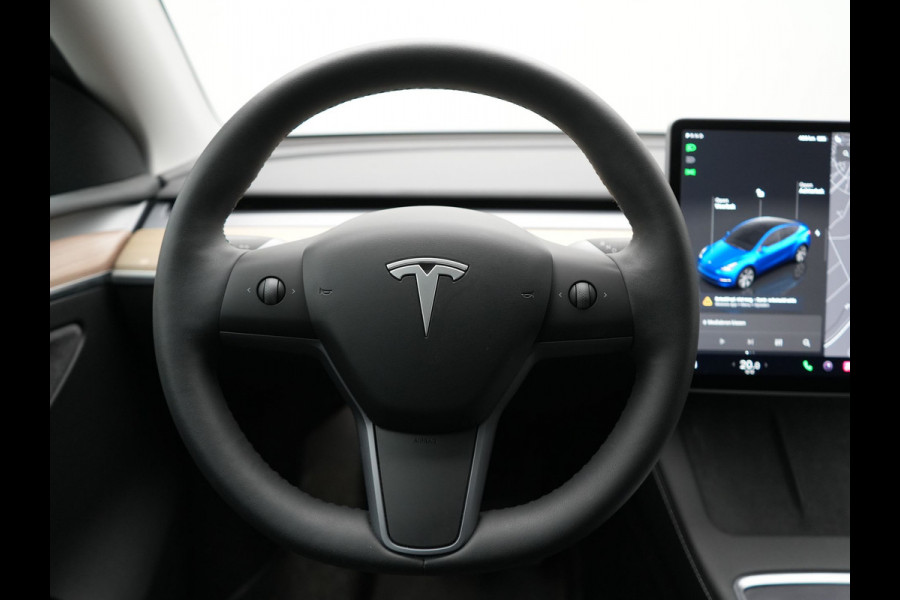Tesla Model Y Long Range AWD 75 kWh 441pk | Full Self-Driving Capability | Panodak | Adaptive Cruise | Lederen Sportstoelen Memory & Verwarmd | Camera | Navigatie | ANDERE WIELDOPPEN!