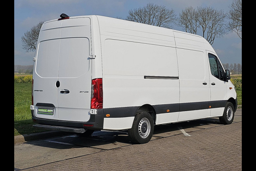 Mercedes-Benz Sprinter 317 L2H2 Pro Mbux 10 LED Navi Automaat PDC Airco Camera BPM VRIJ Euro6 170 PK!