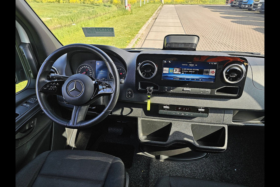 Mercedes-Benz Sprinter 317 L2H2 Pro Mbux 10 LED Navi Automaat PDC Airco Camera BPM VRIJ Euro6 170 PK!