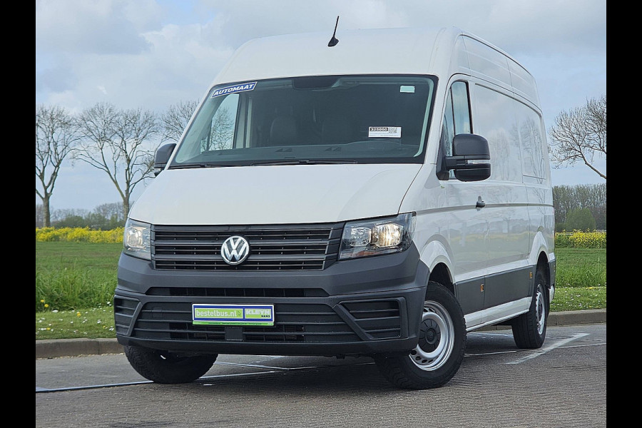 Volkswagen Crafter 35 L3H3 140Pk Automaat Trekhaak Camera CarPlay Euro6!