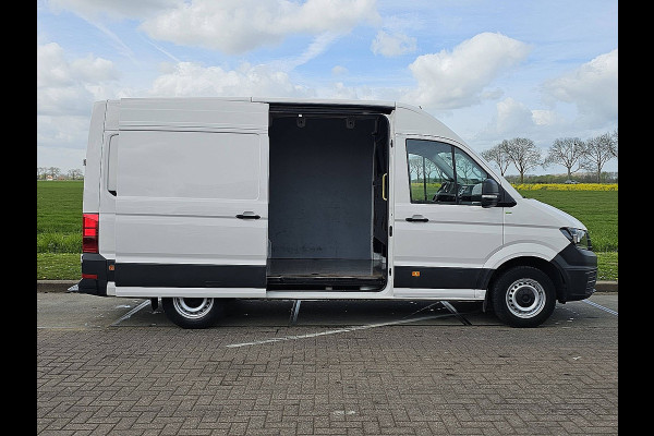 Volkswagen Crafter 35 L3H3 140Pk Automaat Trekhaak Camera CarPlay Euro6!