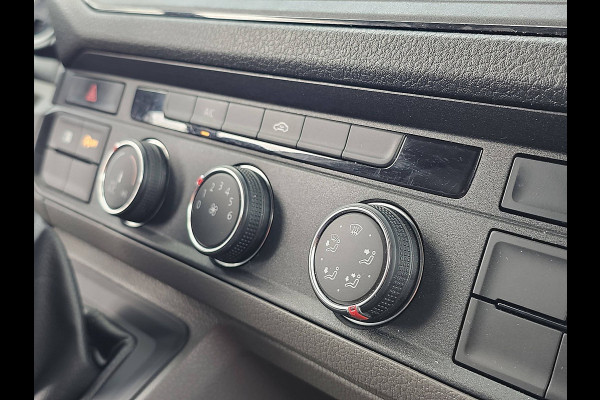 Volkswagen Crafter 35 L3H3 140Pk Automaat Trekhaak Camera CarPlay Euro6!