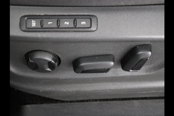 Škoda Kodiaq 1.5 TSI Style | Trekhaak | Stoelverwarming | Carplay | Sfeerverlichting | Memory | Keyless | Full LED | Navigatie | Climate control | Cruise control | Bluetooth