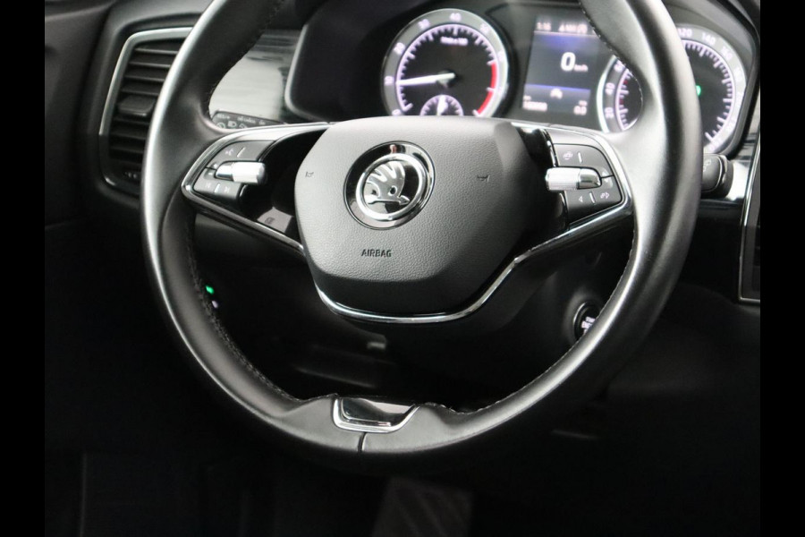 Škoda Kodiaq 1.5 TSI Style | Trekhaak | Stoelverwarming | Carplay | Sfeerverlichting | Memory | Keyless | Full LED | Navigatie | Climate control | Cruise control | Bluetooth
