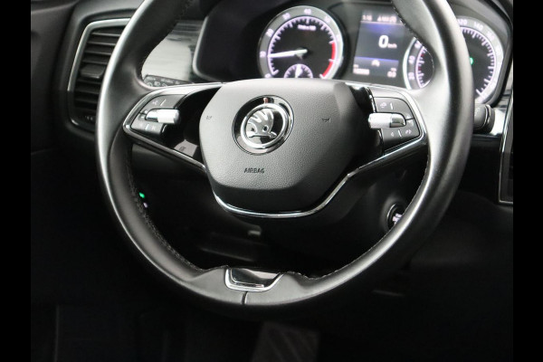 Škoda Kodiaq 1.5 TSI Style | Trekhaak | Stoelverwarming | Carplay | Sfeerverlichting | Memory | Keyless | Full LED | Navigatie | Climate control | Cruise control | Bluetooth