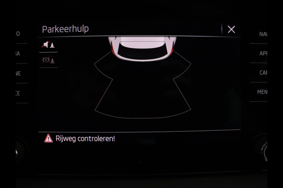 Škoda Kodiaq 1.5 TSI Style | Trekhaak | Stoelverwarming | Carplay | Sfeerverlichting | Memory | Keyless | Full LED | Navigatie | Climate control | Cruise control | Bluetooth