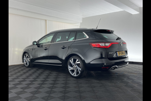 Renault Mégane Estate 1.6 TCe GT Aut. *FULL-LED | NAVI-FULLMAP | BOSE-SOUND | DIGI-COCKPIT | SPORT-SEATS | SHIFT-PADDLES | DAB+ | KEYLESS | PRIVACY-GLASS | ECC | PDC | CRUISE | 18''ALU*