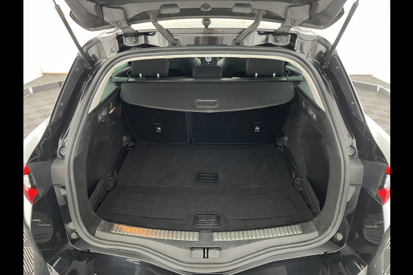 Renault Mégane Estate 1.6 TCe GT Aut. *FULL-LED | NAVI-FULLMAP | BOSE-SOUND | DIGI-COCKPIT | SPORT-SEATS | SHIFT-PADDLES | DAB+ | KEYLESS | PRIVACY-GLASS | ECC | PDC | CRUISE | 18''ALU*