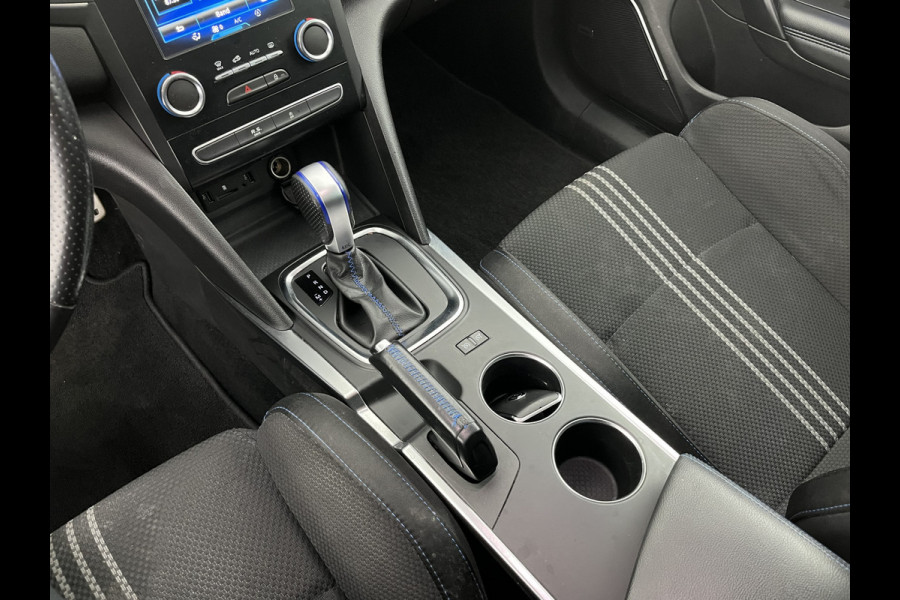 Renault Mégane Estate 1.6 TCe GT Aut. *FULL-LED | NAVI-FULLMAP | BOSE-SOUND | DIGI-COCKPIT | SPORT-SEATS | SHIFT-PADDLES | DAB+ | KEYLESS | PRIVACY-GLASS | ECC | PDC | CRUISE | 18''ALU*