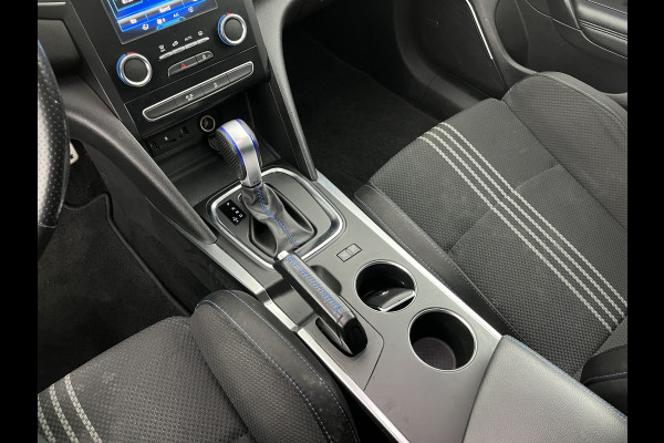 Renault Mégane Estate 1.6 TCe GT Aut. *FULL-LED | NAVI-FULLMAP | BOSE-SOUND | DIGI-COCKPIT | SPORT-SEATS | SHIFT-PADDLES | DAB+ | KEYLESS | PRIVACY-GLASS | ECC | PDC | CRUISE | 18''ALU*