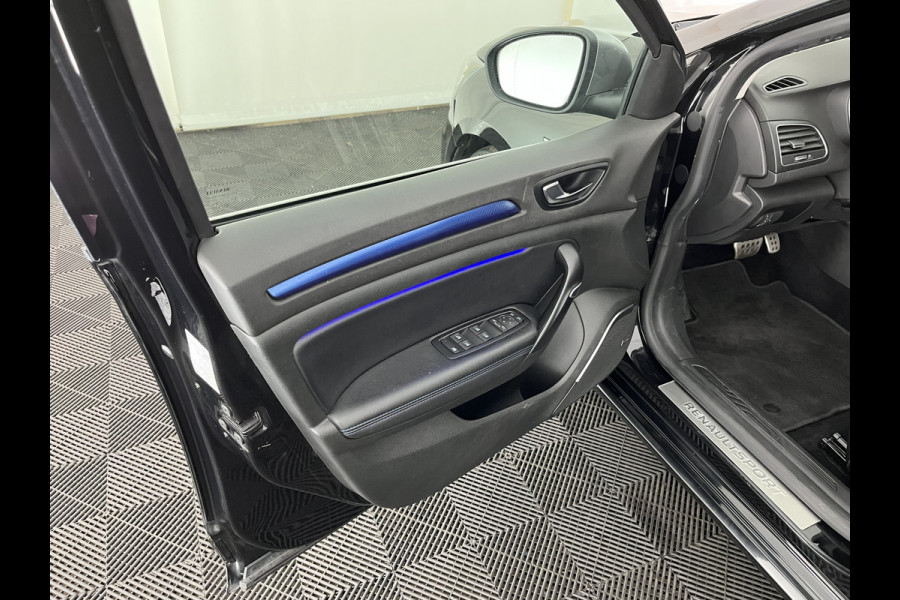 Renault Mégane Estate 1.6 TCe GT Aut. *FULL-LED | NAVI-FULLMAP | BOSE-SOUND | DIGI-COCKPIT | SPORT-SEATS | SHIFT-PADDLES | DAB+ | KEYLESS | PRIVACY-GLASS | ECC | PDC | CRUISE | 18''ALU*