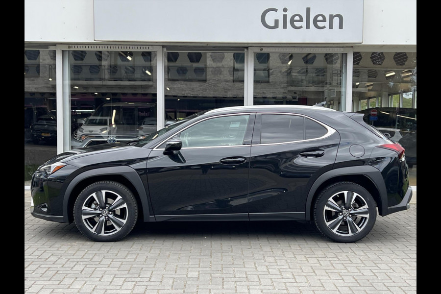 Lexus UX 250h Preference Line | Nieuwe multimedia, 18 inch, Dodehoekherkenning, Stoel + Stuurverwarming, Parkeersensoren