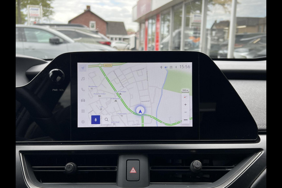 Lexus UX 250h Preference Line | Nieuwe multimedia, 18 inch, Dodehoekherkenning, Stoel + Stuurverwarming, Parkeersensoren