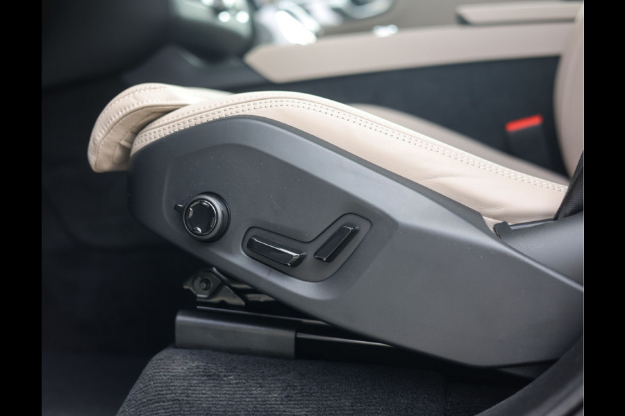 Volvo XC90 T8 AWD Ultra Dark | Pano - Trekhaak - Bowers&Wilkins