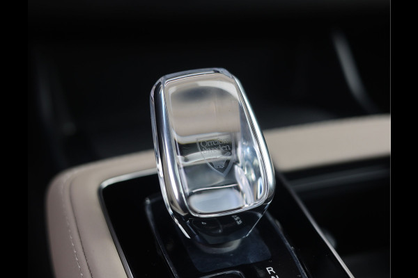 Volvo XC90 T8 AWD Ultra Dark | Pano - Trekhaak - Bowers&Wilkins