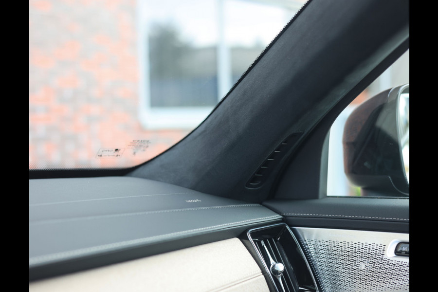 Volvo XC90 T8 AWD Ultra Dark | Pano - Trekhaak - Bowers&Wilkins