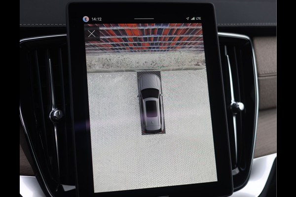 Volvo XC90 T8 AWD Ultra Dark | Pano - Trekhaak - Bowers&Wilkins