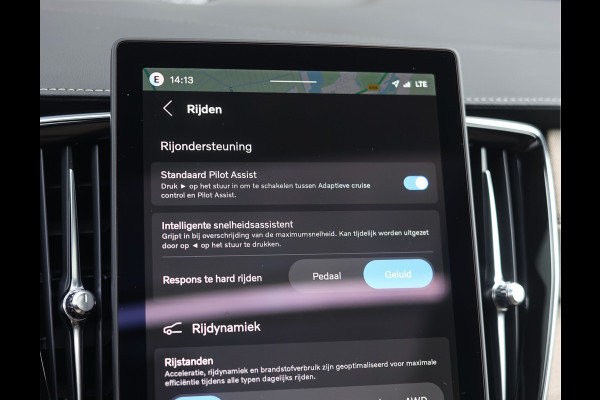 Volvo XC90 T8 AWD Ultra Dark | Pano - Trekhaak - Bowers&Wilkins