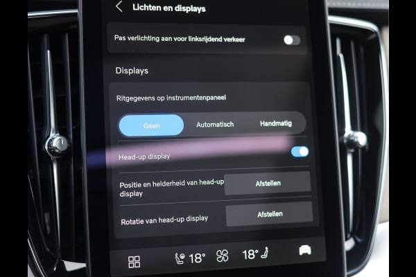 Volvo XC90 T8 AWD Ultra Dark | Pano - Trekhaak - Bowers&Wilkins