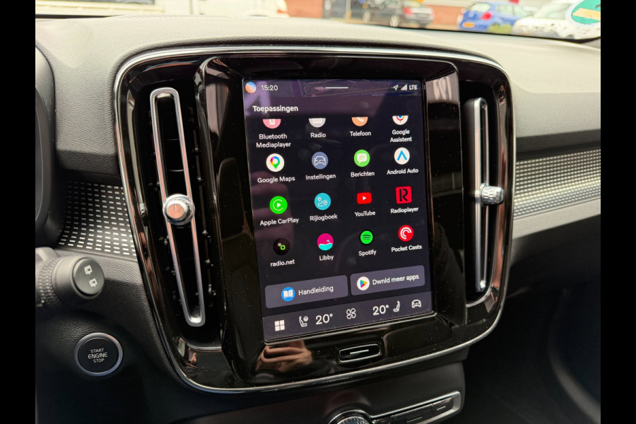 Volvo XC40 2.0 B4 Plus Dark LED ACC Pano Trekhaak 360cam H/K