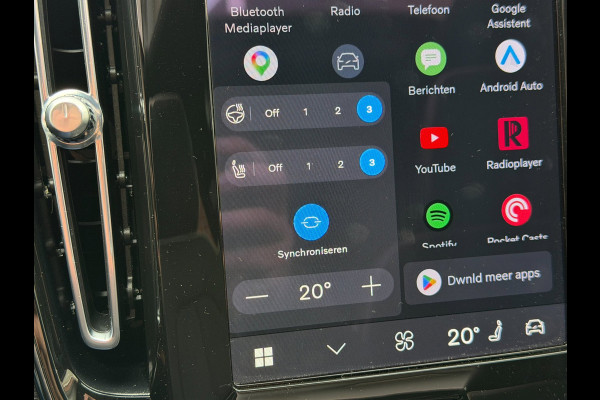 Volvo XC40 2.0 B4 Plus Dark LED ACC Pano Trekhaak 360cam H/K