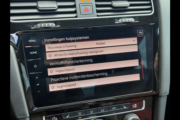Volkswagen Golf 2.0 TSI GTI TCR | Pano | ACC | Camera | Carplay