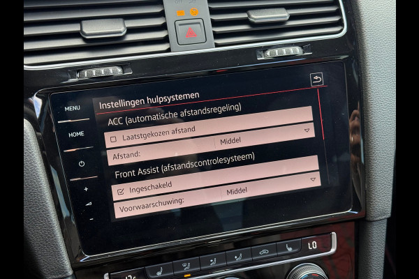 Volkswagen Golf 2.0 TSI GTI TCR | Pano | ACC | Camera | Carplay