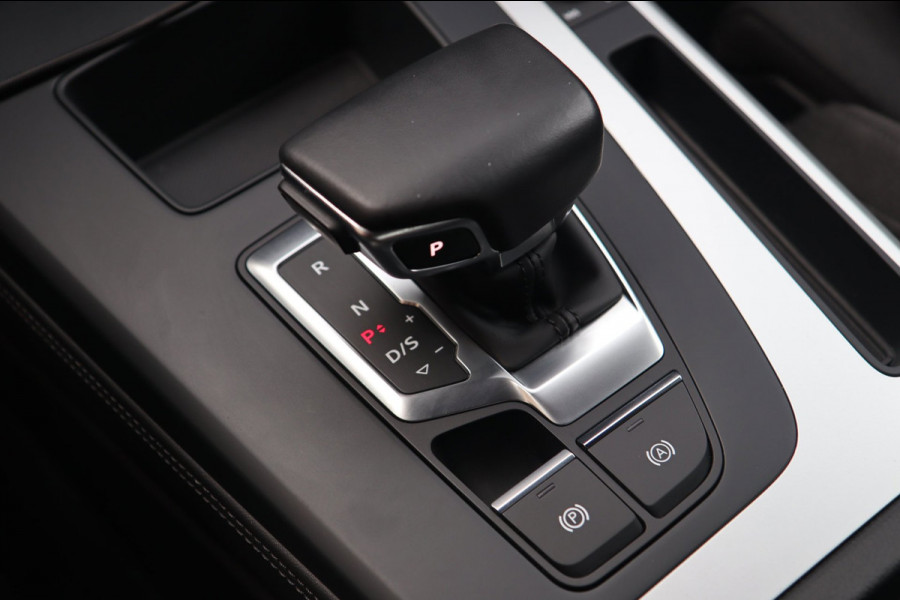 Audi Q5 50 TFSI e / ACC / CAMERA / VIRTUAL / ELEK. STOELEN / 20"