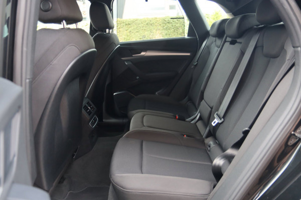 Audi Q5 50 TFSI e / ACC / CAMERA / VIRTUAL / ELEK. STOELEN / 20"