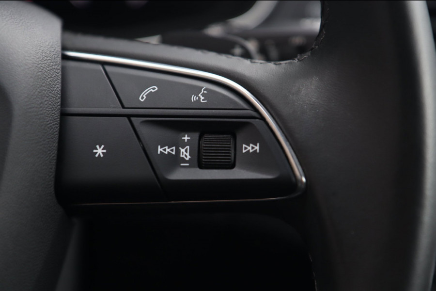 Audi Q5 50 TFSI e / ACC / CAMERA / VIRTUAL / ELEK. STOELEN / 20"