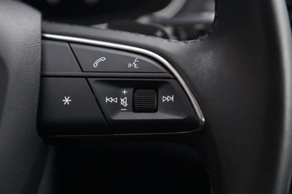 Audi Q5 50 TFSI e / ACC / CAMERA / VIRTUAL / ELEK. STOELEN / 20"