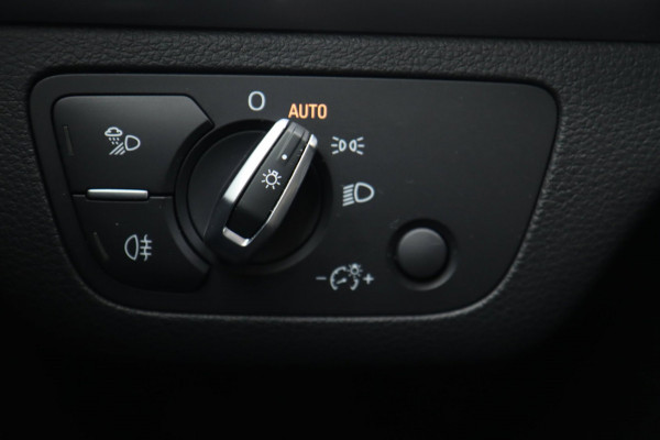 Audi Q5 50 TFSI e / ACC / CAMERA / VIRTUAL / ELEK. STOELEN / 20"