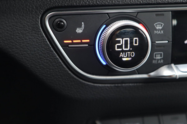 Audi Q5 50 TFSI e / ACC / CAMERA / VIRTUAL / ELEK. STOELEN / 20"