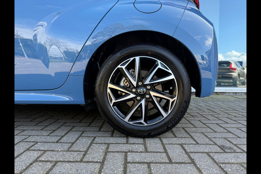 Toyota Yaris 1.5 Hybrid Dynamic - Automaat - Climate - Media Apple/Android - Org.NL