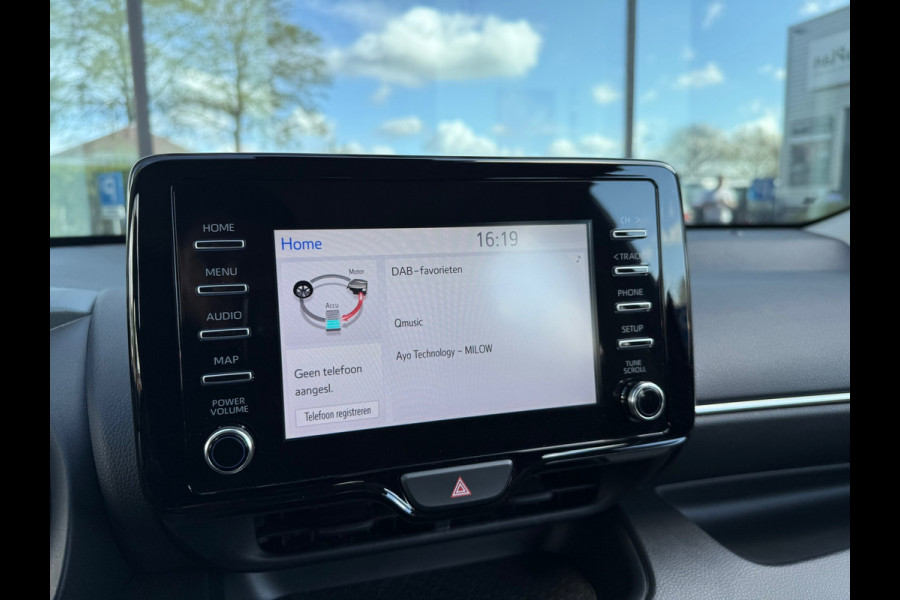 Toyota Yaris 1.5 Hybrid Dynamic - Automaat - Climate - Media Apple/Android - Org.NL