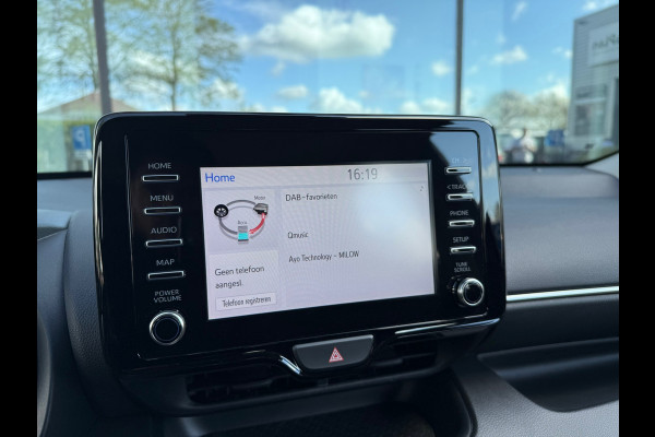 Toyota Yaris 1.5 Hybrid Dynamic - Automaat - Climate - Media Apple/Android - Org.NL