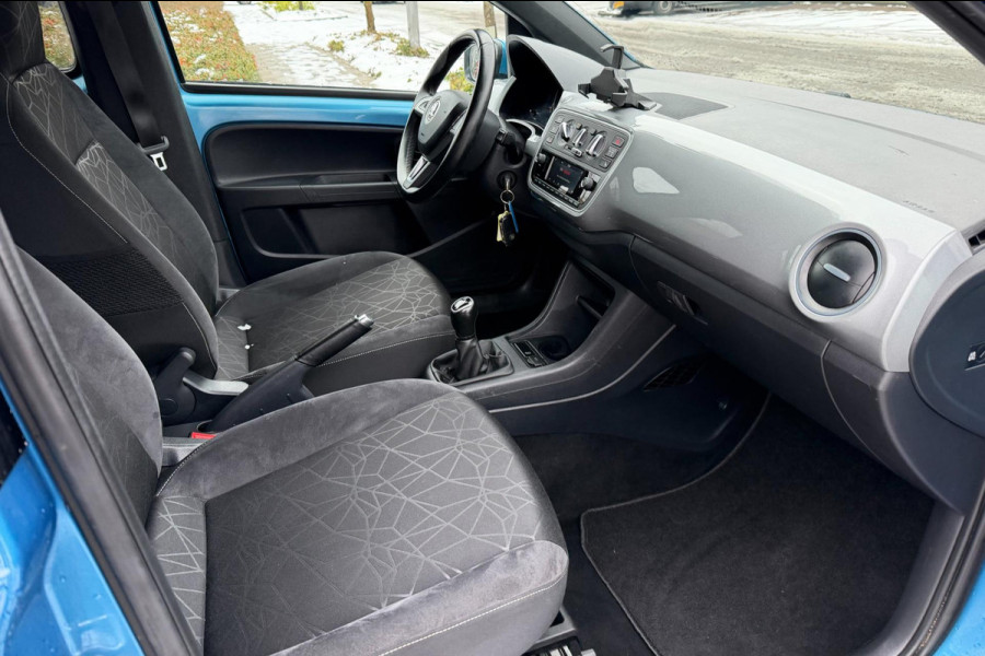 Škoda Citigo 1.0 CLEVER EDITIE | Stoelverwarming /APK/RIJKLAAR