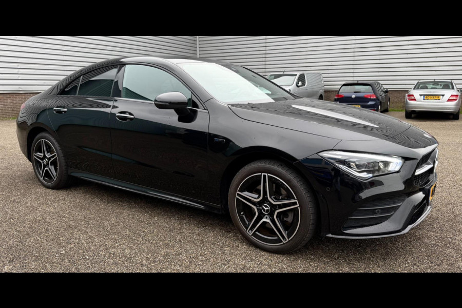 Mercedes-Benz CLA-Klasse 250 e Premium Plus /GARANTIE /RIJKLAAR/APK