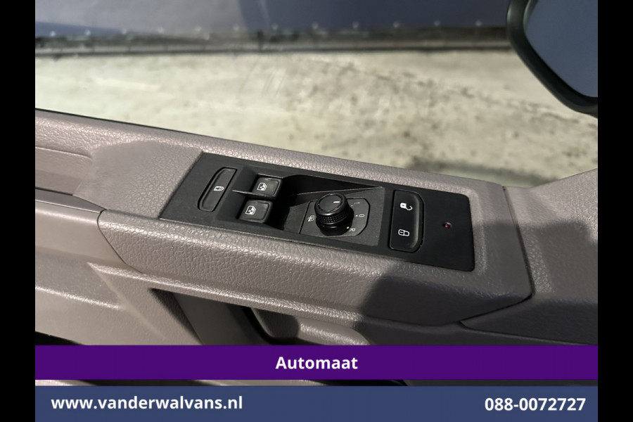 Volkswagen Transporter 2.0 TDI 150pk Automaat L2H1 Inrichting Euro6 Airco | Camera | Apple Carplay | 2500kg Trekhaak Android Auto, Cruisecontrol, Parkeersensoren, Achterklep