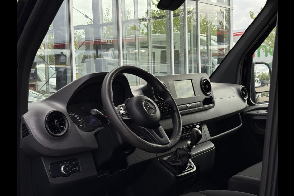 Mercedes-Benz Sprinter 316 2.2 CDI L3H2 ZB-Edition | Trekhaak 3.5T | Navi | Carplay | Camera | 18'' Sportvelgen | Sidebars