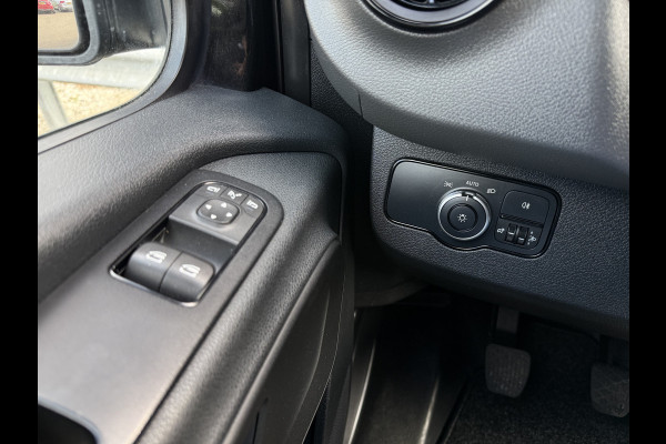 Mercedes-Benz Sprinter 316 2.2 CDI L3H2 ZB-Edition | Trekhaak 3.5T | Navi | Carplay | Camera | 18'' Sportvelgen | Sidebars
