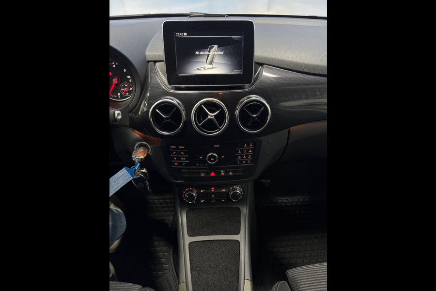 Mercedes-Benz B-Klasse 220 d Ambition Nette Auto!!