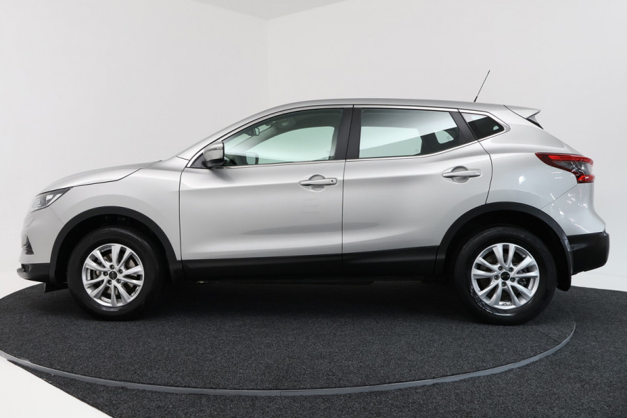 Nissan QASHQAI 1.3 DIG-T Visia (TREKHAAK, STOELVERWARMING, CARPLAY, CRUISE CONTROL, PARKEERSENSOREN)