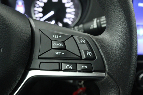 Nissan QASHQAI 1.3 DIG-T Visia (TREKHAAK, STOELVERWARMING, CARPLAY, CRUISE CONTROL, PARKEERSENSOREN)
