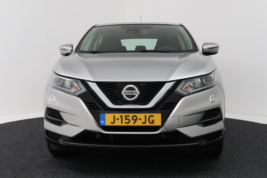 Nissan QASHQAI 1.3 DIG-T Visia (TREKHAAK, STOELVERWARMING, CARPLAY, CRUISE CONTROL, PARKEERSENSOREN)