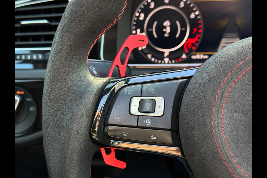 Volkswagen Golf 2.0 TSI GTI TCR | Pano | Virtual | ACC | Camera