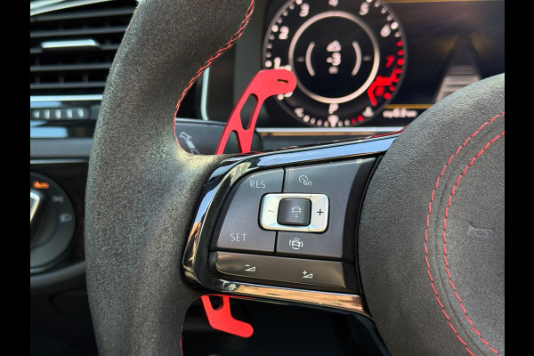 Volkswagen Golf 2.0 TSI GTI TCR | Pano | Virtual | ACC | Camera
