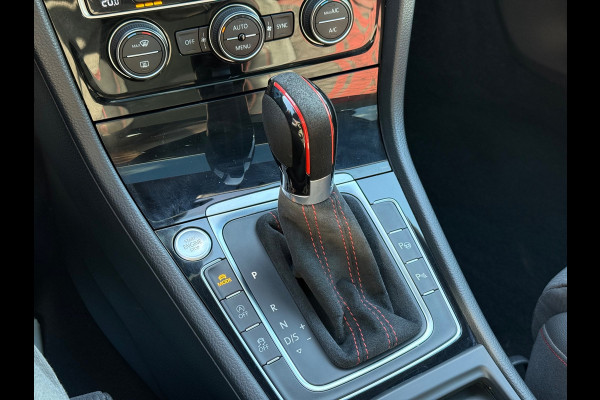 Volkswagen Golf 2.0 TSI GTI TCR | Pano | Virtual | ACC | Camera