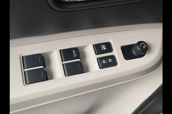 Suzuki Ignis 1.2 Stijl Smart Hybrid Rijklaar + 12 maanden Bovag-garantie Henk Jongen Auto's in Helmond,  al 50 jaar service zoals 't hoort!