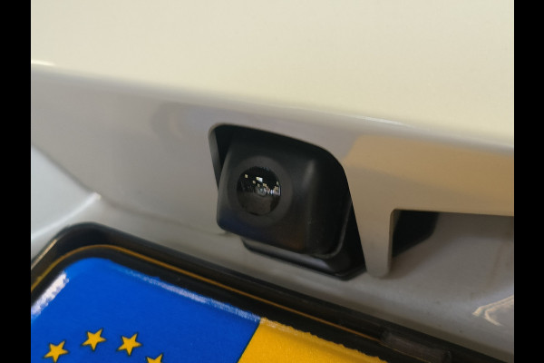 Suzuki Ignis 1.2 Stijl Smart Hybrid Rijklaar + 12 maanden Bovag-garantie Henk Jongen Auto's in Helmond,  al 50 jaar service zoals 't hoort!